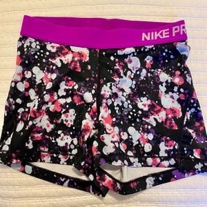 Womens Nike pro shorts